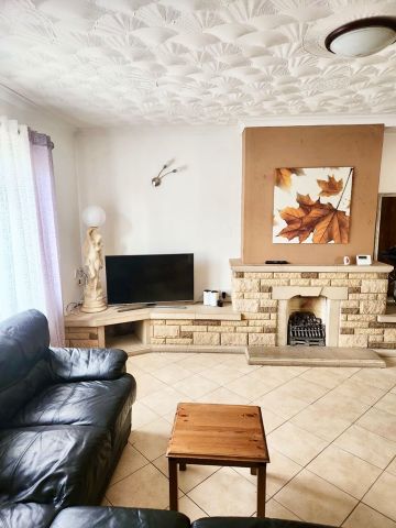 4 Bed Semi-Detached House, Minehead Road, BS4 - Photo 4