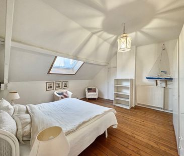 Gemeubeld duplex-appartement met terras in het hart van de stad - Foto 1