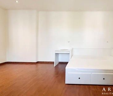 (M9) Pronájem krásného bytu 1+kk, Mostecká ul., Husovice, 34 m - Photo 1
