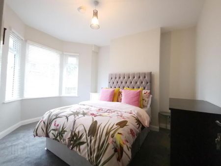 Room 1 & 4, 93 Bloomfield Avenue, Belfast, BT5 5AB - Photo 3