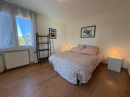 Appartement meublé T2 haut de Villa vue mer d'environ 45 m2 à louer à Carry-le-Rouet, - Photo 3