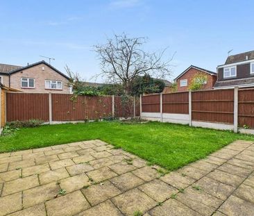 3 bedroom semi-detached house to rent - Photo 6