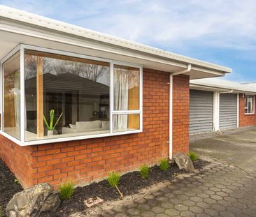 Two Bedroom Home In Zone! - Photo 5