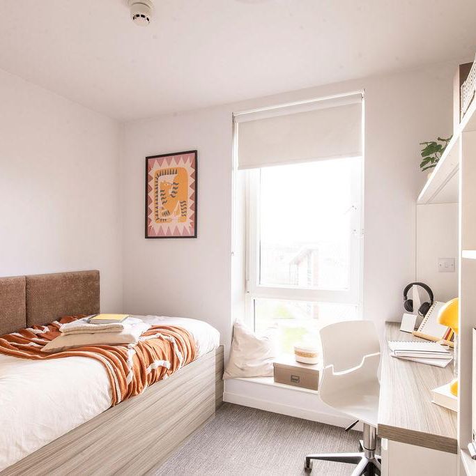 1 bedroom private hall to rent - Photo 1