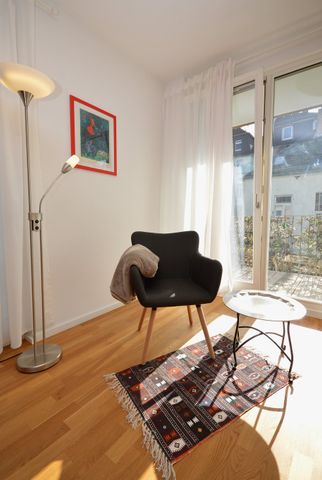 City-Residence: Moderne 2 Zimmer-Wohnung mit großzügigem Wohn-/Essbereich - Photo 3