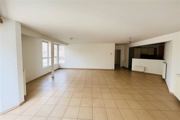 Appartement te huur - Foto 1
