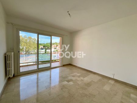 À louer : Appartement 3 pièces au coeur de Sainte Maxime - Photo 2
