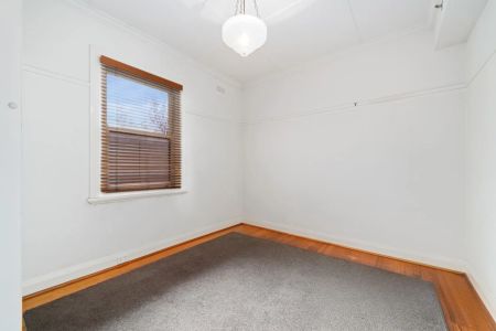 House size apartment by the beach - Photo 2