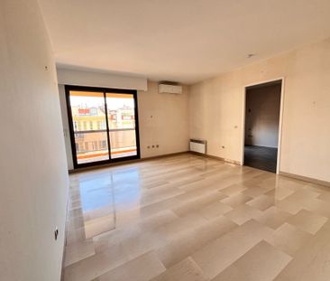Location Appartement 2 pièces 43m² NICE 06100 - Photo 1