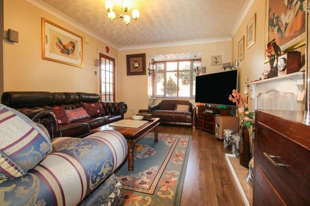 3 bedroom semi-detached house to rent - Photo 1