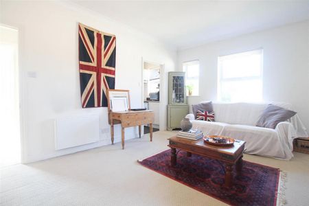 2 bedroom maisonette to rent - Photo 3