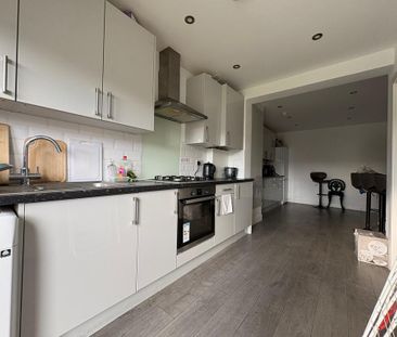 1 bedroom house of multiple occupation to rent - Photo 1