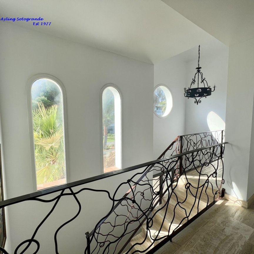 920541 - Villa For rent in La Paloma de Manilva, Manilva, Málaga, Spain - Photo 1