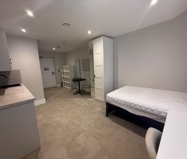 Studio to rent - Photo 4