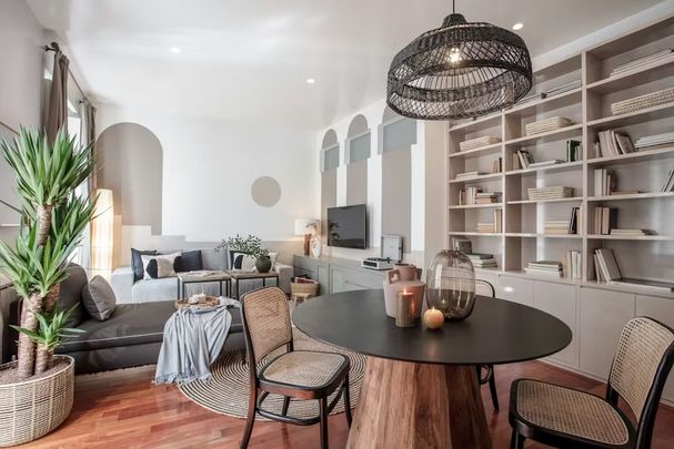 Calle Fernando El Santo, Madrid, Community of Madrid 28010 - Photo 1