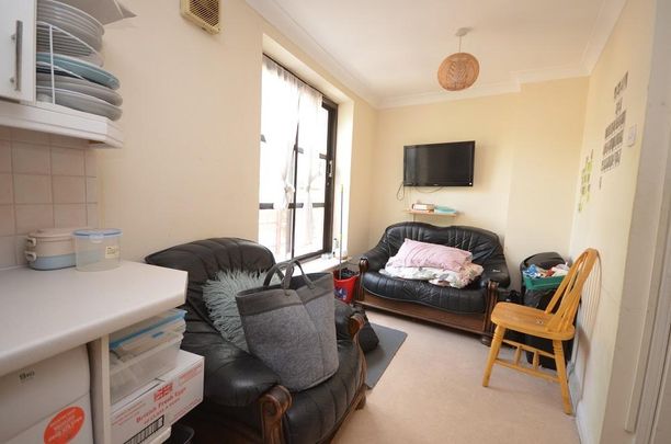 5 bedroom terraced house to rent - Photo 1