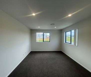 Beachlands - Photo 4