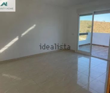 Alquiler de chalet adosado en Arrabal los Mananas - Photo 2