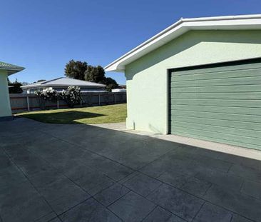 15 Wycliffe Street, Onekawa, Napier - Photo 2