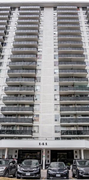 Davisville Village Apartments - Photo 2