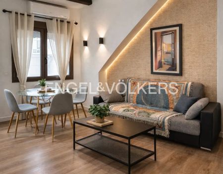 Piso de alquiler en Carrer de la Reina, El Cabanyal - El Canyamelar - Photo 3