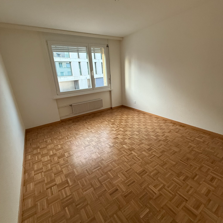 Bel appartement rénové de 3 pièces au 2ème étage - Photo 1