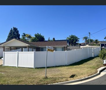 2/29 Terrigal Crescent, Southport, Qld 4215 - Photo 3