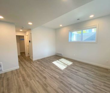 Edmonton Unfurnished townhouse Rental in West Jasper Place - Modern... - Photo 1