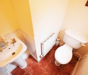 Tytherington, Wotton-under-Edge, Gloucestershire, GL12 8PY - Photo 6