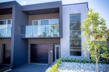 Luxurious Four-Bedroom Family Home - Photo 3