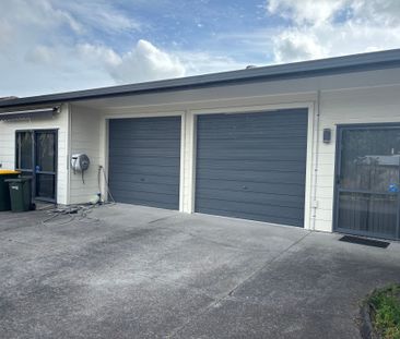 Beachlands, 3 Bedrooms - Photo 6