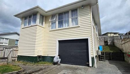 Charming Timberlea 3BR Family Home - Photo 5