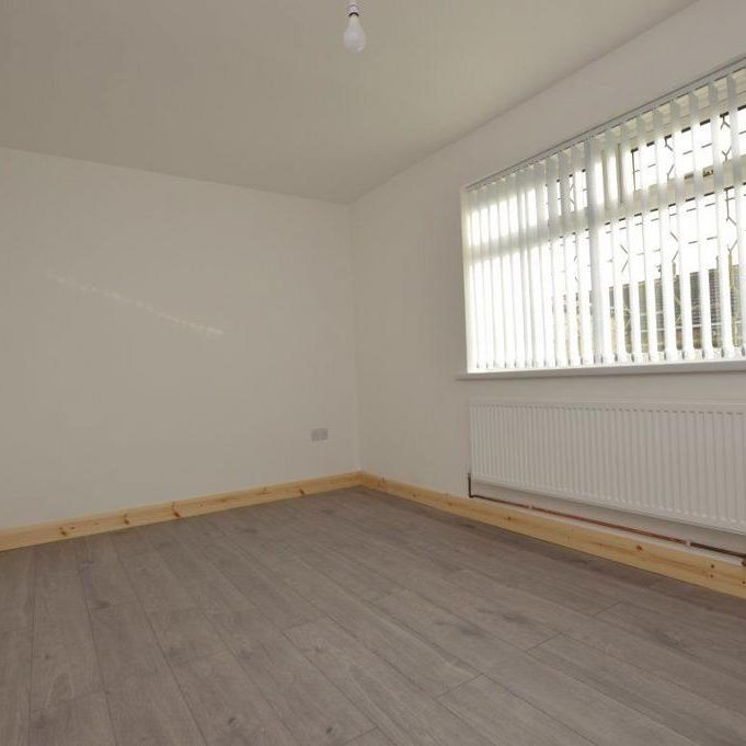 2 bedroom bungalow to rent - Photo 1