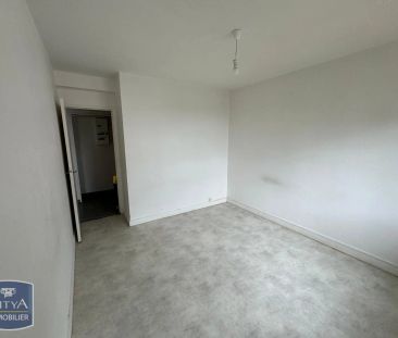 Appartement à louer 4 pièces 67.33m² - Photo 3