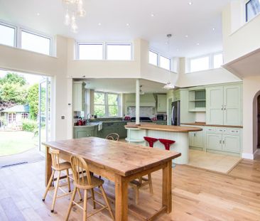 5 bedroom detached house to rent - Photo 3