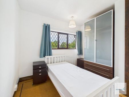 3 bedroom semi-detached house to rent - Photo 3