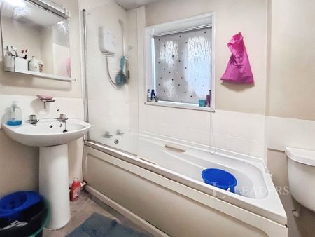 1 bedroom house to rent Burgess Close, Worcester, Worcestershire, WR4 - Photo 2