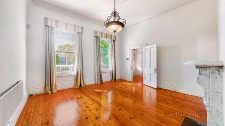 4 Bed, 2 Bath - Photo 3