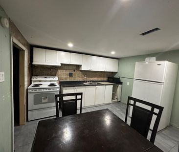 For Lease - 142 Silverstone Drive Unit# BSMT, Toronto, Ontario - Photo 4