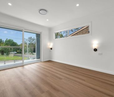 Coastal Living in the Heart of San Remo - Photo 2