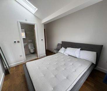 Studio Flat, Old Town, SW4 - Photo 2