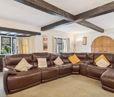 4 bedroom detached house to rent - Photo 5