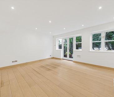 4 bedroom flat to rent - Photo 2