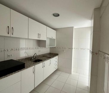 Apartamento Com 3 Quartos 1 Suíte E 1 Vaga No Agua Verde - Photo 2