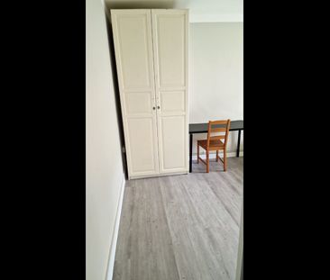 Room in a Shared Flat, South Island Place, SW9 - Photo 6