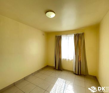 Convenient and Ideal Unit in Albion - Photo 6