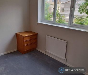 3 bedroom detached house to rent - Photo 5