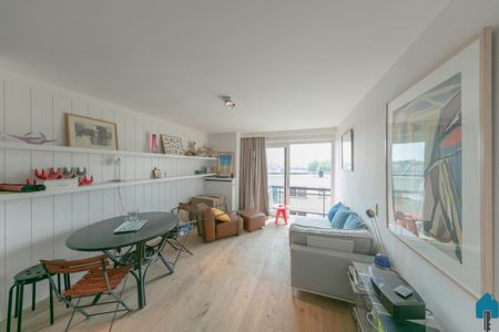 Lichtrijke gerenoveerde 1-slaapkamerappartement - uitstekend gelegen - Photo 2