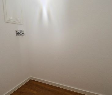 KOMFORTABEL WOHNEN IM NEUBAU - MIT BALKON, AUFZUG, FUSSBODENHEIZUNG UND EINBAUKÜCHE - Photo 6