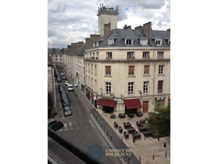 Location Appartement 2 pièces 46m² ORLEANS 45000 - Photo 3